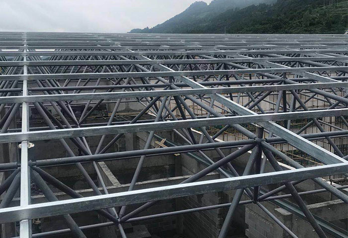 大渡口仁怀冠英学校艺体楼网架